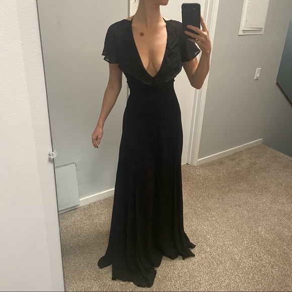 Reformation black dress - Picture 1 of 15